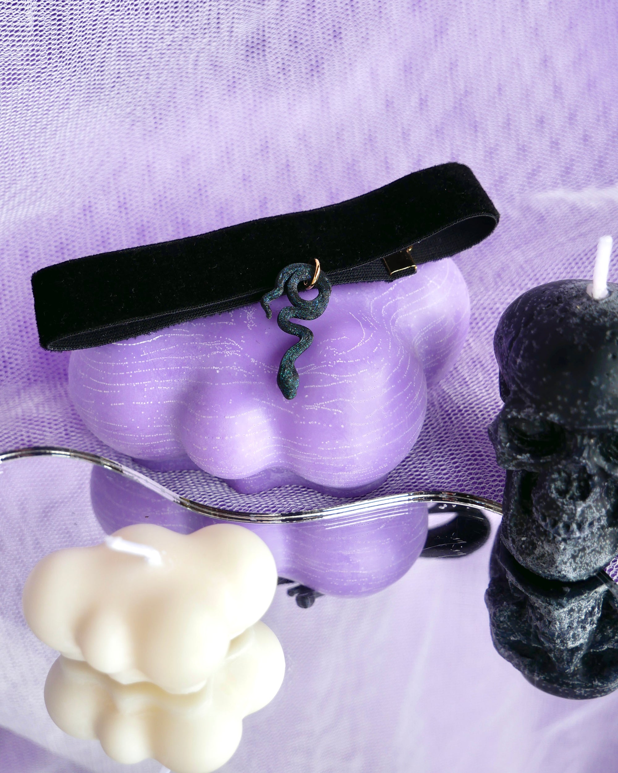 Lilith Choker