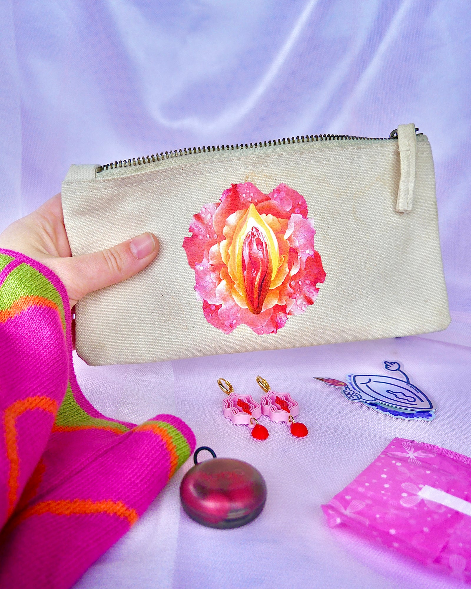 Lily Vulva Pouch