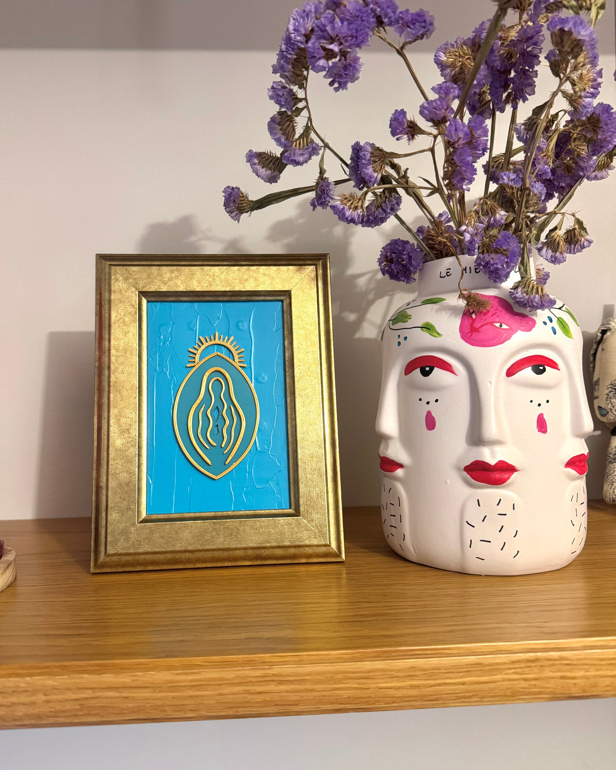 Saint Vulva Frame - Teal and Gold