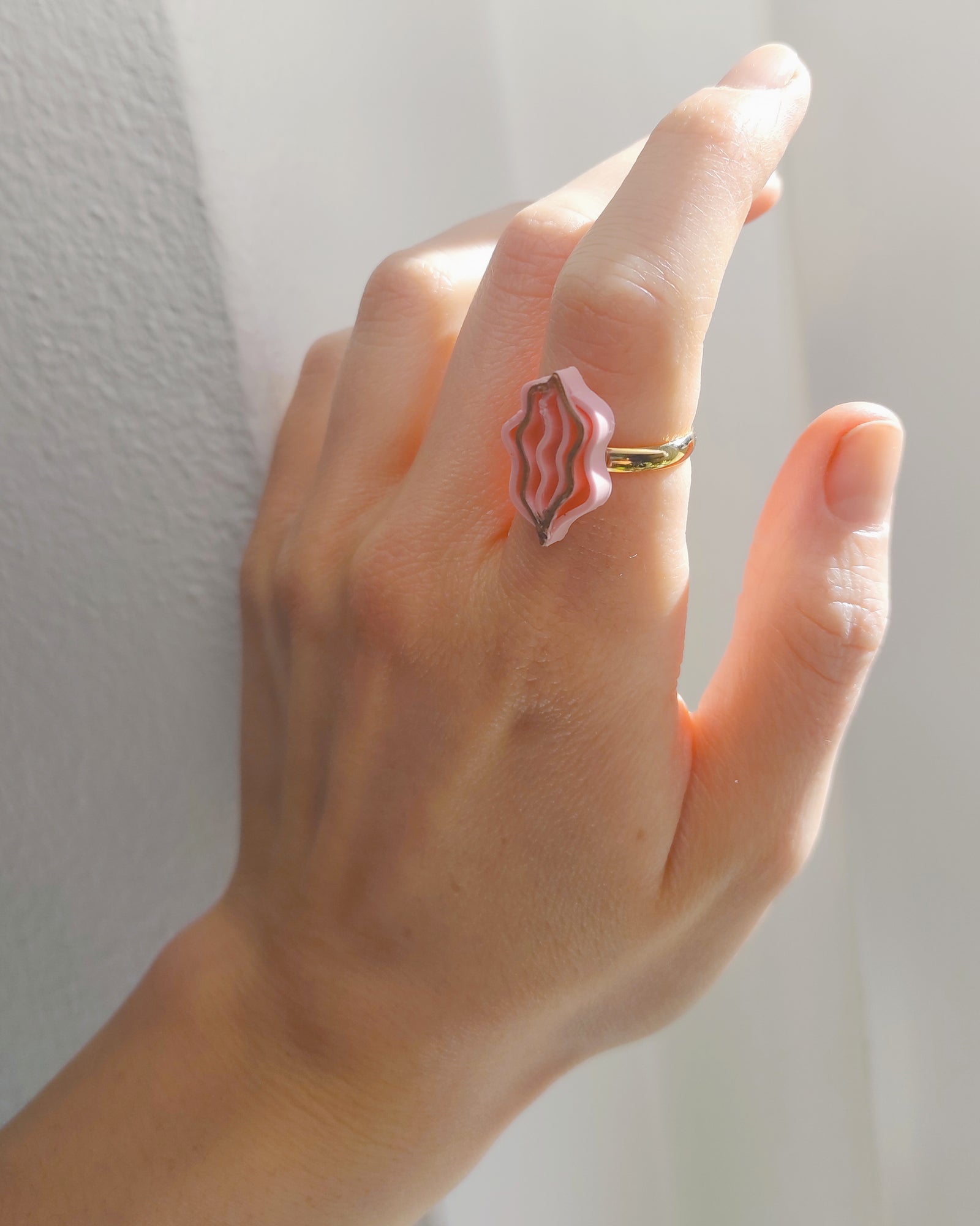 Mindy Vulva Ring